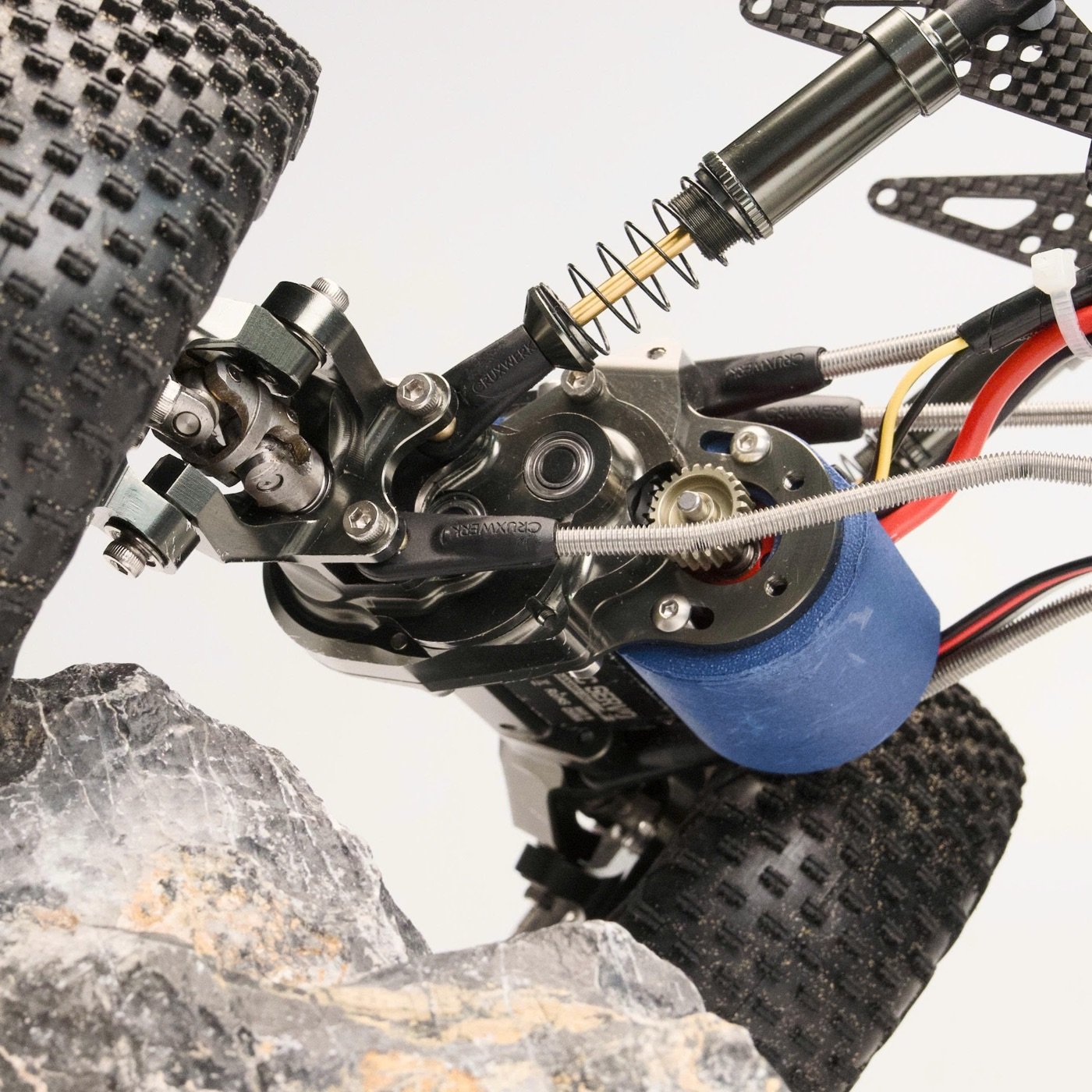 Close-up of the 9C shocks